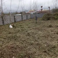 علف زنی زمینها با دستگاه علفزن