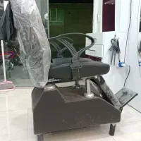 صندلی دکور ارشگاه مردانه|آرایشگاه و سالنهای زیبایی|تربتحیدریه, پائین ولایت|دیوار