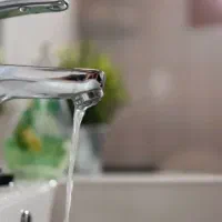 اسیدشویی لوله های آبگرم  وشیرآلات تضمینی|خدمات پیشه و مهارت|شاهین‌شهر, شهرک هشت بهشت|دیوار