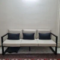 مبل سه نفره