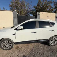 جک اس ۵ سفید کم کار