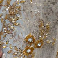 لباس سقزی کرم رنگ|لباس|سنندج, |دیوار