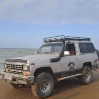 پاترول دو در چهارسیلندر تازه تعمیر