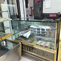 یخچال تَر و دو عدد ویترین خشک و زیر ترازویی درحد|فروشگاه و مغازه|اراک, |دیوار