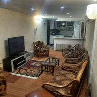 سوییت مبله یک خوابه شیک و تمیز.