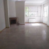 ۹۹ متر دوخواب(( با ۱۰۰ متر حیاط))|فروش آپارتمان|تهران, جمالزاده|دیوار