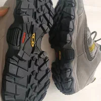 سالامون اصل|کیف، کفش، کمربند|همدان, |دیوار