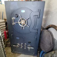 گاو صندوق ۳ تنی|فروشگاه و مغازه|شیراز, شهرک نیایش|دیوار