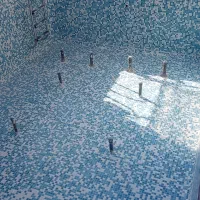 اجرای کاشی استخر