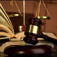 وکیل پایه یک دادگستری