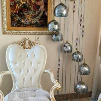آباژور ایستاده