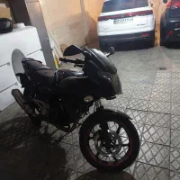 پالس ۲۲۰ مدل ۹۰