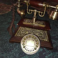 گوشی تلفن قدیمی