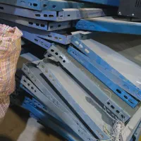 قفسه پیچ و مهره ای|عمده‌فروشی|آران و بیدگل, |دیوار