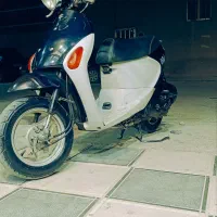 پاکشتی سوزوکی لتس فور