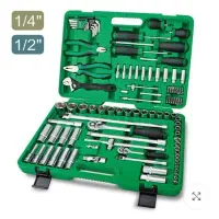 تعدادی جعبه بکس و آچار