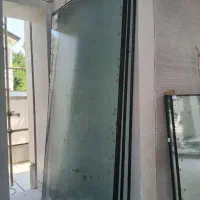 حمل و جابجایی شیشه سکوریت