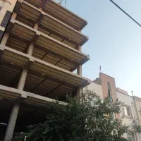 منشی دفتری و مباشر