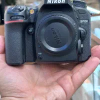 دوربین Nikon D7500
