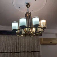 لوستر ۸شعله