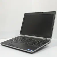 لپتاپCore i7 رم هشت هارد پانصدگیگ CPUمجزا