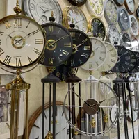 ساعت رومیزی پایه چوبی جدیدومدرن باضمانت رنگ وموتور|ساعت دیواری و تزئینی|مشهد, کوی سیدی|دیوار