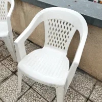 میز صندلی پلاستیکی تا شو در حد نو برند ناصر و نظری