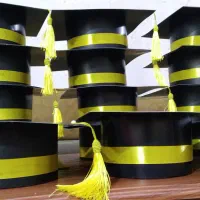 کلاه فارغ التحصیلی|لوازم التحریر|ارومیه, |دیوار