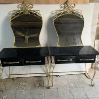 آیینه و کنسول