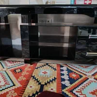 میز تلویزیون شیشه ای