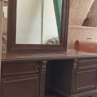 میز آرایشی