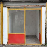 اجازه مغازه رهن کامل مغازه جانبازان بر خیابان پرند|اجارهٔ مغازه و غرفه|رشت, جانبازان|دیوار