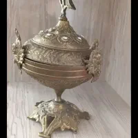 قندان برنز و سه عدد مجسمه دکوری برنز نو