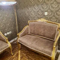 دو عدد مبل دونفره چوبی طلایی|مبلمان خانگی و میز عسلی|کرج, حسن آباد|دیوار
