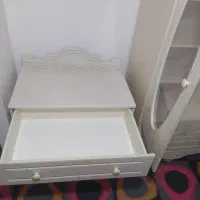 تعدادی وسایل خانگی در حد|تلویزیون و پروژکتور|قزوین, |دیوار