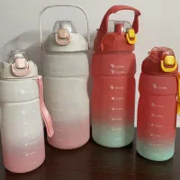 قمقمه ورزشی و داخل ماشین درسفر