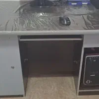 میز کامپیوتر