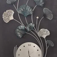 ساعت دیواری مدل نگاه (فلز)