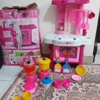 اسباب بازی، لباس بچگانه