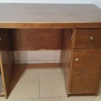 میز کامپیوتر تمام چوبی