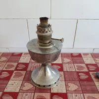 چراغ نفتی قدیمی