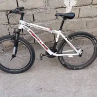 دوچرخه 26