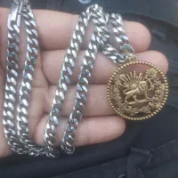 گردنبند شیرخورشید