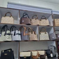 کیف|کیف، کفش، کمربند|شیراز, سیاه سنگ|دیوار