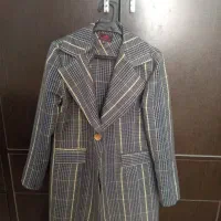 مانتو زنانه|لباس|بروجن, |دیوار