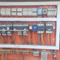 خدمات برق صنعتی و ساختمان