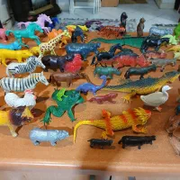 حیوانات اسباب بازی|اسباب‌‌بازی|ری, فیروزآبادی|دیوار