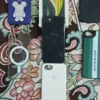ایفون se2020