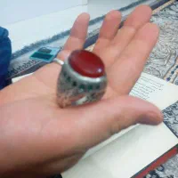 عقیق یمن وفیروزه نیشابور