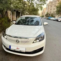 دانگ فنگ E70 برقی